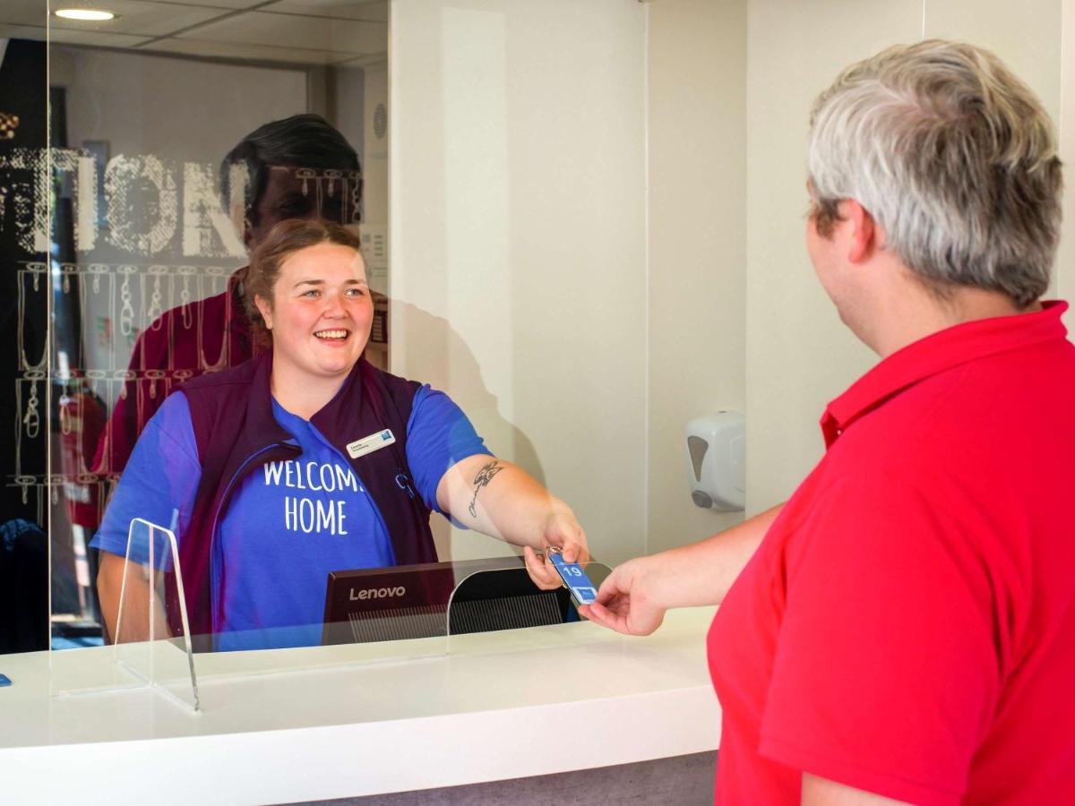 ibis budget Dundee Camperdown Buitenkant foto